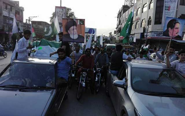 Pak Shias Celebrate Pakistan Independence Day